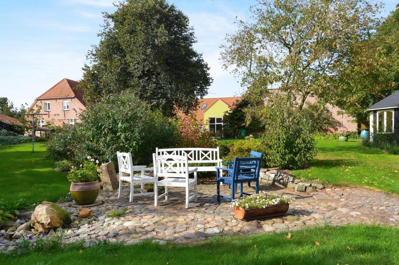 Sovgodt8 B&B Tønder Esterno foto